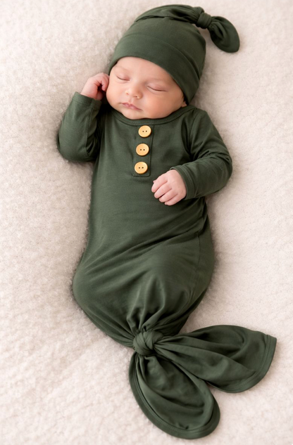 NEWBORN KNOTTED GOWN
